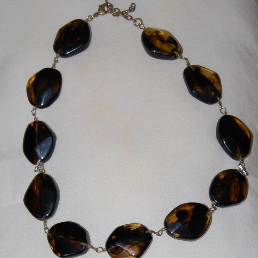 Tortoise Shell Looking Bead Necklace - image 1